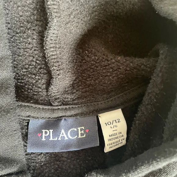 Children’s Place black zip up sweater size 10/12 - Picture 2 of 4